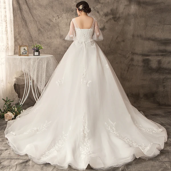 Chic / Belle Blanche Grande Taille Robe Boule Robe De Mariée 2019 V-Cou Dentelle Tulle Fait main Chapel Train Mariage