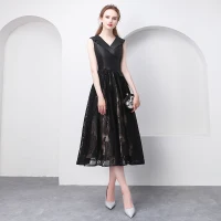 Hermoso Negro Té De Longitud Vestidos de graduación 2018 A-Line / Princess V-Cuello Tul Impresión de fiesta Vestidos Formales