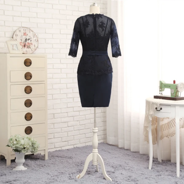 Modest / Simple Navy Blue Short Trumpet / Mermaid Mother Of The Bride Dresses 2019 Lace Satin U-Neck Appliques Backless Embroidered Church Wedding Party Dresses