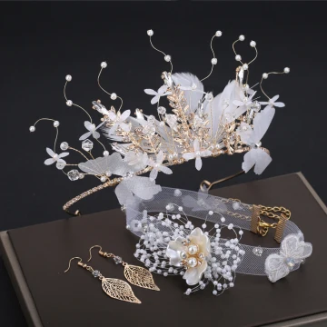 Romantisk Herlig Hvit Øredobber Hodepynt 2019 3 Delt Sommerfugl Blad Perle Rhinestone Håndlaget Bryllup Ball Tilbehør