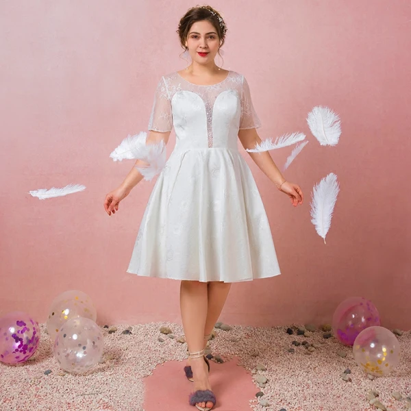 Chic / Beautiful White Plus Size Graduation Dresses 2018 A-Line / Princess U-Neck Backless Beading Embroidered Charmeuse Homecoming Formal Dresses