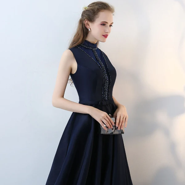 Elegante Marineblau Abendkleider 2017 Ärmellos Rückenfreies Perle Riemchen Charmeuse Festliche Kleider