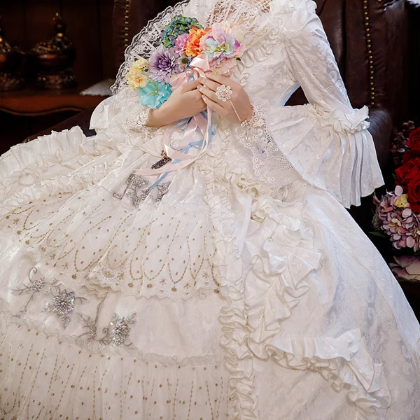 Vintage Middelalderlig Elegant Ivory Gallakjoler 2021 3D Blonde Beading Perle Pailletter Lange U-udskæring Cosplay Bryllups Dancing Vinter Langærmet Selskabskjoler