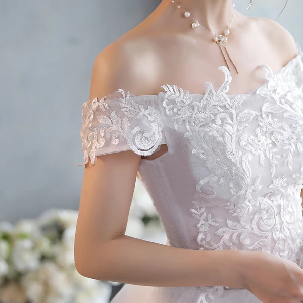 Affordable White Lace Flower Wedding Dresses 2022 Ball Gown Cascading Ruffles Off-The-Shoulder Short Sleeve Backless Floor-Length / Long Wedding