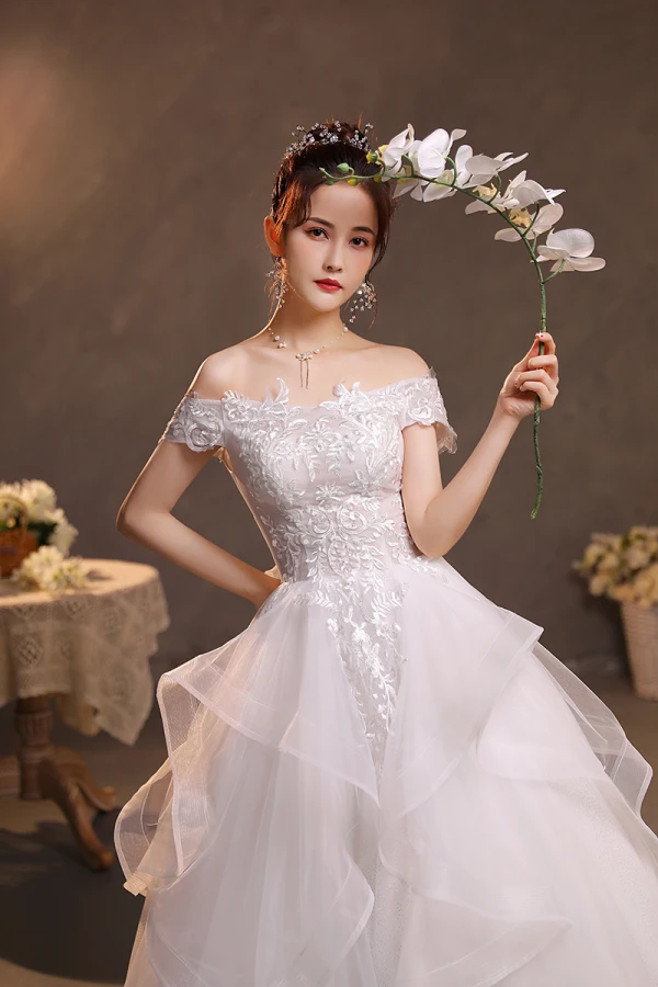 Affordable White Lace Flower Wedding Dresses 2022 Ball Gown Cascading Ruffles Off-The-Shoulder Short Sleeve Backless Floor-Length / Long Wedding