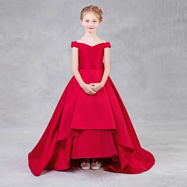 Modest / Simple Red Flower Girl Dresses 2018 A-Line / Princess Off-The-Shoulder Short Sleeve Backless Bow Sweep Train Ruffle Wedding Party Dresses