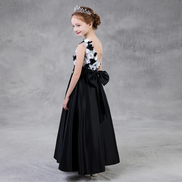 Chic / Belle Noire Robe Ceremonie Fille 2018 Princesse Une épaule Sans Manches Appliques Fleur Perle Faux Diamant Brodé Ceinture Longue Volants Dos Nu Robe De Mariée