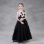 Chic / Belle Noire Robe Ceremonie Fille 2018 Princesse Une épaule Sans Manches Appliques Fleur Perle Faux Diamant Brodé Ceinture Longue Volants Dos Nu Robe De Mariée