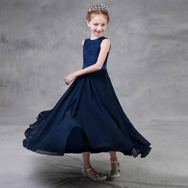 Modest / Simple Navy Blue Chiffon Flower Girl Dresses 2018 A-Line / Princess Scoop Neck Sleeveless Sash Ankle Length Wedding Party Dresses