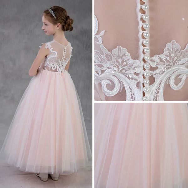 Chic / Beautiful Blushing Pink See-through Flower Girl Dresses 2018 A-Line / Princess Scoop Neck Sleeveless Appliques Lace Floor-Length / Long Ruffle Wedding Party Dresses