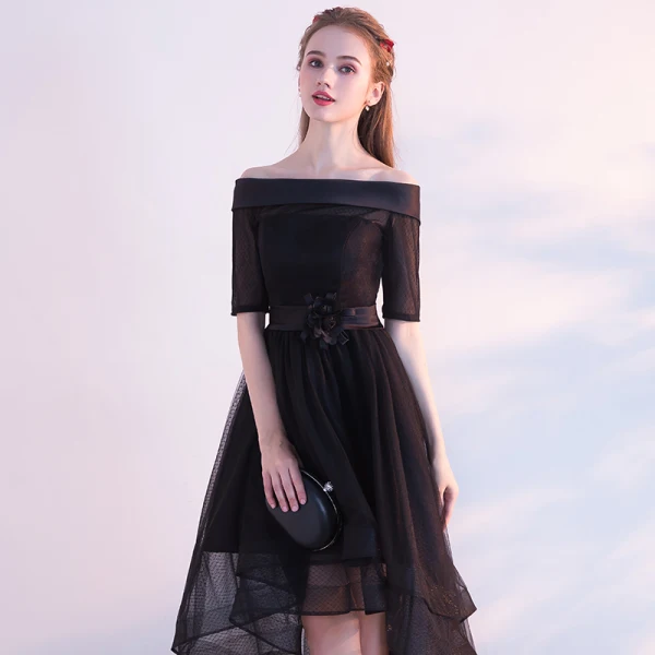 Schöne Schwarz Cocktailkleider 2017 A Linie Off Shoulder 1/2 Ärmel Blumen Stoffgürtel Asymmetrisch Rüschen Rückenfreies Festliche Kleider