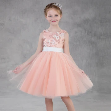 Chic Beautiful Pearl Pink Flower Girl Dresses 2018 A Line Princess Scoop Neck Sleeveless Appliques Lace Sash Short Ruffle Wedding Party Dresses