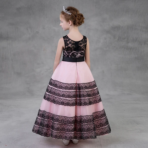 Chic / Beautiful Black Candy Pink Flower Girl Dresses 2018 A-Line / Princess Scoop Neck Sleeveless Rhinestone Sash Ankle Length Ruffle Wedding Party Dresses