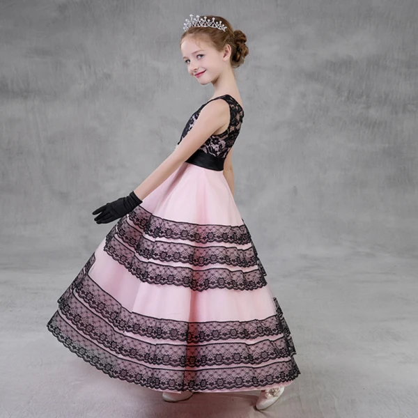 Chic / Beautiful Black Candy Pink Flower Girl Dresses 2018 A-Line / Princess Scoop Neck Sleeveless Rhinestone Sash Ankle Length Ruffle Wedding Party Dresses