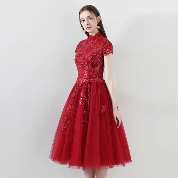 Bling Bling Red Homecoming Graduation Dresses 2018 A-Line / Princess High Neck Short Sleeve Appliques Lace Glitter Sequins Tea-length Ruffle Backless Formal Dresses