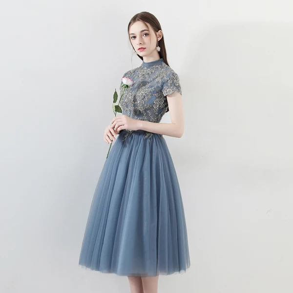 Chinese style Burgundy Homecoming Graduation Dresses 2018 A-Line / Princess High Neck Short Sleeve Glitter Beading Tea-length Ruffle Backless Formal Dresses