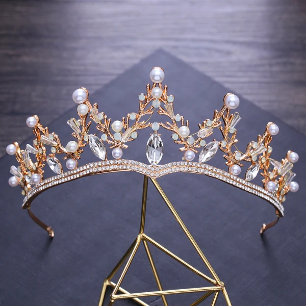 Modest / Simple Gold Metal Tiara Bridal Jewelry 2018 Crystal Pearl Rhinestone Wedding Accessories