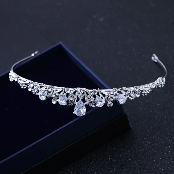 Classic Silver Tiara 2018 Metal Rhinestone Wedding Accessories
