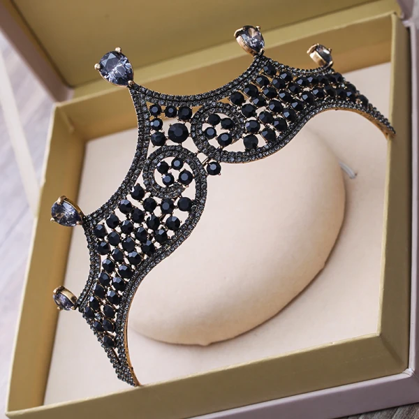 Vintage Barokowy Czarne Rhinestone Tiara 2018 Metal Ślub Akcesoria