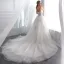 Fine Hvit Brudekjoler 2018 Prinsesse Kjæreste Uten Ermer Ryggløse Gull Appliques Blonder Beading Chapel Train Buste
