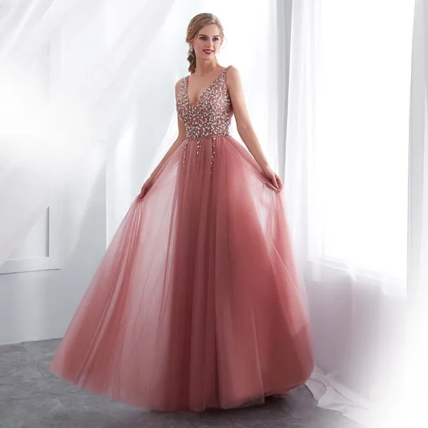 Luxus / Herrlich Rosa Abendkleider 2018 A Linie V-Ausschnitt Ärmellos Perle Strass Pailletten Gespaltete Front Sweep / Pinsel Zug Rüschen Rückenfreies Festliche Kleider
