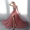 Luksusowe Rumieniąc Różowy Sukienki Wieczorowe 2018 Princessa V-Szyja Bez Rękawów Perła Rhinestone Cekiny Podział Przodu Trenem Sweep Wzburzyć Bez Pleców Sukienki Wizytowe