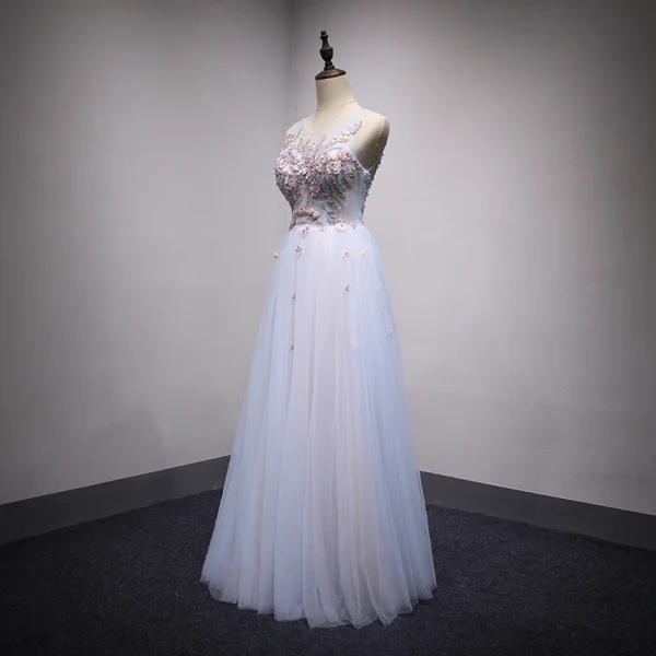 Chic / Belle Bleu Ciel Transparentes Robe De Soirée 2018 Princesse Encolure Dégagée Sans Manches Perle Faux Diamant Cristal Appliques En Dentelle Longue Volants Dos Nu Robe De Ceremonie