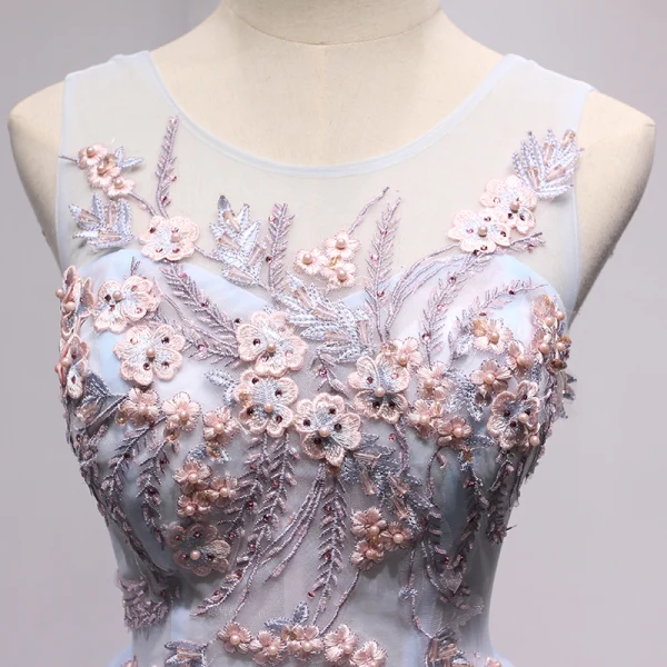 Chic / Belle Bleu Ciel Transparentes Robe De Soirée 2018 Princesse Encolure Dégagée Sans Manches Perle Faux Diamant Cristal Appliques En Dentelle Longue Volants Dos Nu Robe De Ceremonie