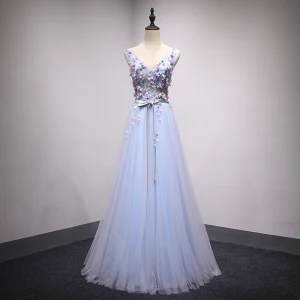 Chic Belle Bleu Ciel Robe De Soirée 2018 Princesse V Cou Sans Manches Appliques Fleur Ceinture Longue Volants Dos Nu Robe De Ceremonie