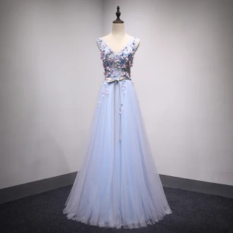 Chic Belle Bleu Ciel Robe De Soirée 2018 Princesse V Cou Sans Manches Appliques Fleur Ceinture Longue Volants Dos Nu Robe De Ceremonie
