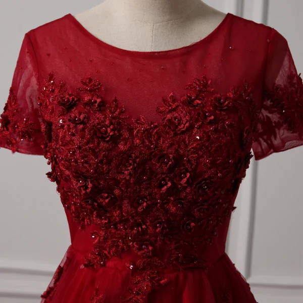 Chic / Beautiful Burgundy Evening Dresses 2018 A-Line / Princess Scoop Neck Short Sleeve Appliques Lace Pearl Floor-Length / Long Ruffle Backless Formal Dresses