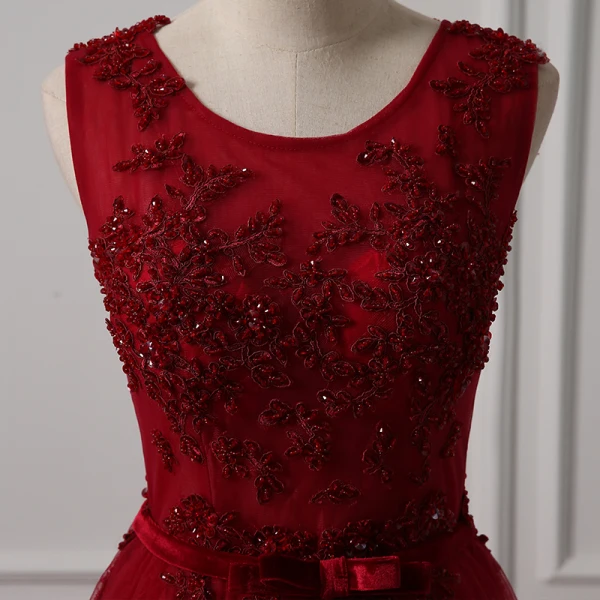 Chic / Beautiful Burgundy Prom Dresses 2018 A-Line / Princess Scoop Neck Sleeveless Appliques Lace Beading Bow Sash Floor-Length / Long Ruffle Backless Formal Dresses