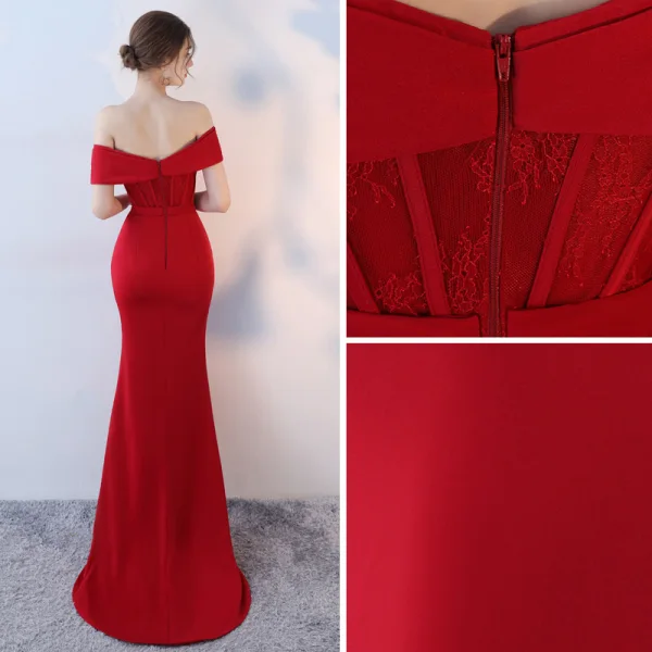 Elegante Burgunderrot Abendkleider 2018 Mermaid Off Shoulder Kurze Ärmel Perle Kristall Perlenstickerei Stoffgürtel Gespaltete Front Sweep / Pinsel Zug Rückenfreies Festliche Kleider