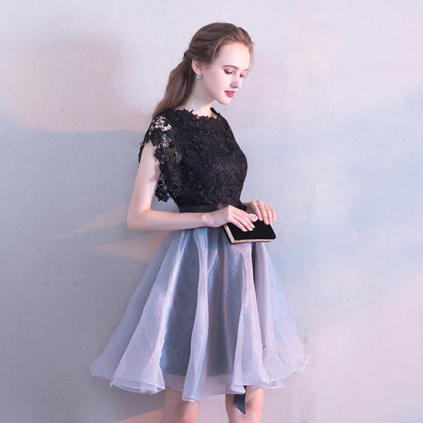 Modern / Fashion Black Homecoming Graduation Dresses 2017 A-Line / Princess Scoop Neck Short Sleeve Sash Short Ruffle Formal Dresses