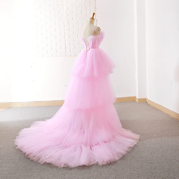Unique Haute Basse Rose Bonbon Robe De Soirée 2018 Princesse Bretelles Spaghetti Sans Manches Asymétrique Volants Dos Nu Robe De Ceremonie