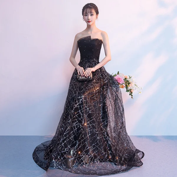 Bling Bling Schwarz Abendkleider 2018 A Linie Bandeau Ärmellos Glanz Pailletten Strass Sweep / Pinsel Zug Rüschen Rückenfreies Festliche Kleider