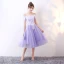 Chic / Belle Lavande de retour Robe De Graduation 2017 Princesse De l'épaule Manches Courtes Appliques Paillettes Thé Longueur Volants Dos Nu Robe De Ceremonie