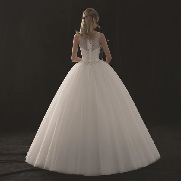 Chic / Beautiful White Wedding Dresses 2018 Ball Gown See-through Scoop Neck Sleeveless Appliques Lace Sequins Beading Floor-Length / Long Ruffle