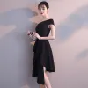 Amazing / Unique Black Homecoming Graduation Dresses 2018 A-Line / Princess Off-The-Shoulder Short Sleeve Asymmetrical Ruffle Backless Formal Dresses