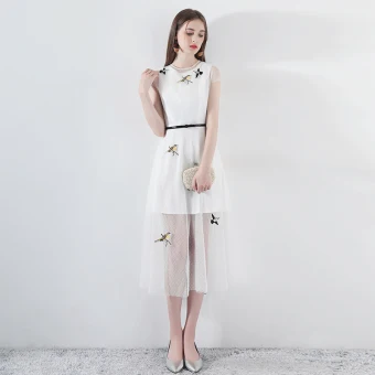 Simple Été Blanche Robe De Soirée 2018 Princesse Encolure Dégagée Mancherons Brodé Ceinture Thé Longueur Robe De Ceremonie