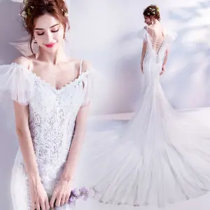 Abordable Blanche Robe De Mariée 2018 Trompette Sirène De L Épaule Bretelles Spaghetti Manches Courtes Dos Nu Appliques En Dentelle Perlage Paillettes Chapel Train Volants
