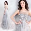 Moderne / Mode Gris Transparentes Robe De Soirée 2018 Princesse Encolure Dégagée Sans Manches Appliques En Dentelle Perlage Paillettes Train De Balayage Volants Dos Nu Robe De Ceremonie