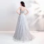 Moderne / Mode Gris Transparentes Robe De Soirée 2018 Princesse Encolure Dégagée Sans Manches Appliques En Dentelle Perlage Paillettes Train De Balayage Volants Dos Nu Robe De Ceremonie