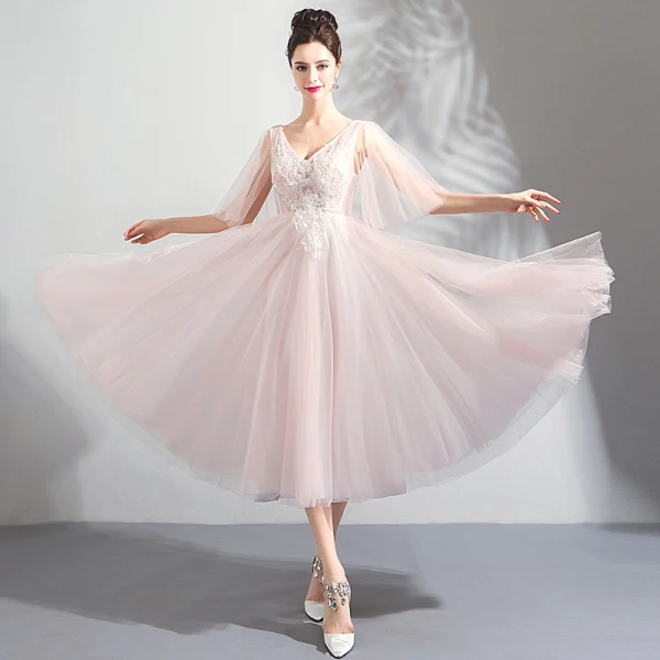 Chic / Beautiful Pearl Pink Homecoming Graduation Dresses 2018 A-Line /  Princess V-Neck 1/2 Sleeves Appliques Lace Beading Tea-length Ruffle  Backless Formal Dresses