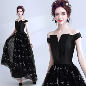 Moderne Mode Noire Robe De Bal 2018 Princesse Unique De L Épaule Manches Courtes Brodé Longue Dos Nu Robe De Ceremonie