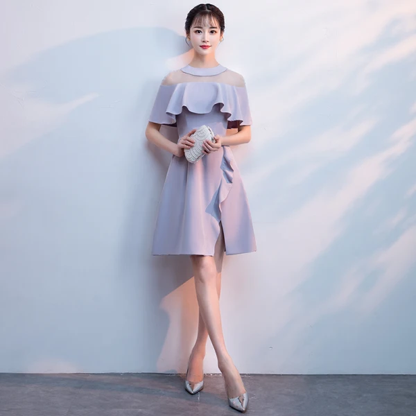 Simple Gris Transparentes de retour Robe De Graduation 2018 Princesse Encolure Dégagée Manches Courtes Courte Volants Fendue devant Robe De Ceremonie