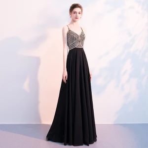 Luksus Svart Chiffon Selskapskjoler 2018 Empire Spaghettistropper Uten Ermer Rhinestone Beading Lange Buste Ryggløse Formelle Kjoler
