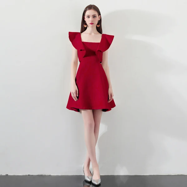 Modest / Simple Champagne Homecoming Graduation Dresses 2018 A-Line / Princess Off-The-Shoulder Short Sleeve Short Ruffle Backless Formal Dresses