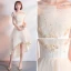 Chic / Belle Champagne Robe De Cocktail 2018 Princesse De l'épaule Manches Courtes Appliques En Dentelle Faux Diamant Asymétrique Volants Dos Nu Robe De Ceremonie