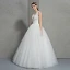 Schöne Ivory / Creme Brautkleider 2018 Ballkleid V-Ausschnitt Ärmellos Rückenfreies Perle Applikationen Mit Spitze Perlenstickerei Lange Rüschen
